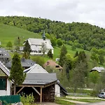 Skylodges *