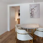 Skylodges *