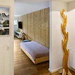 Skylodges Apartamento *
