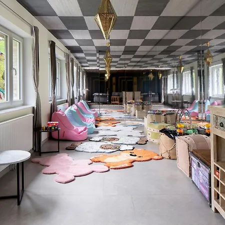 Skylodges Apartment *