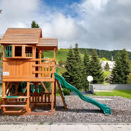 Skylodges *