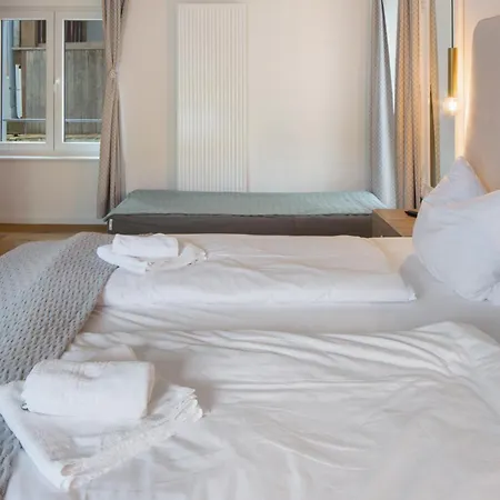 Skylodges Apartament *