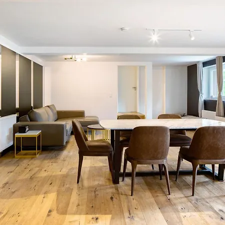 Skylodges * Oberried (Breisgau)