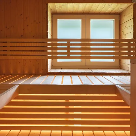 Skylodges