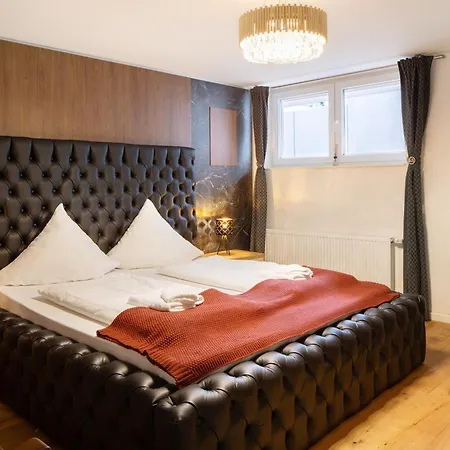 Skylodges * Hofsgrund